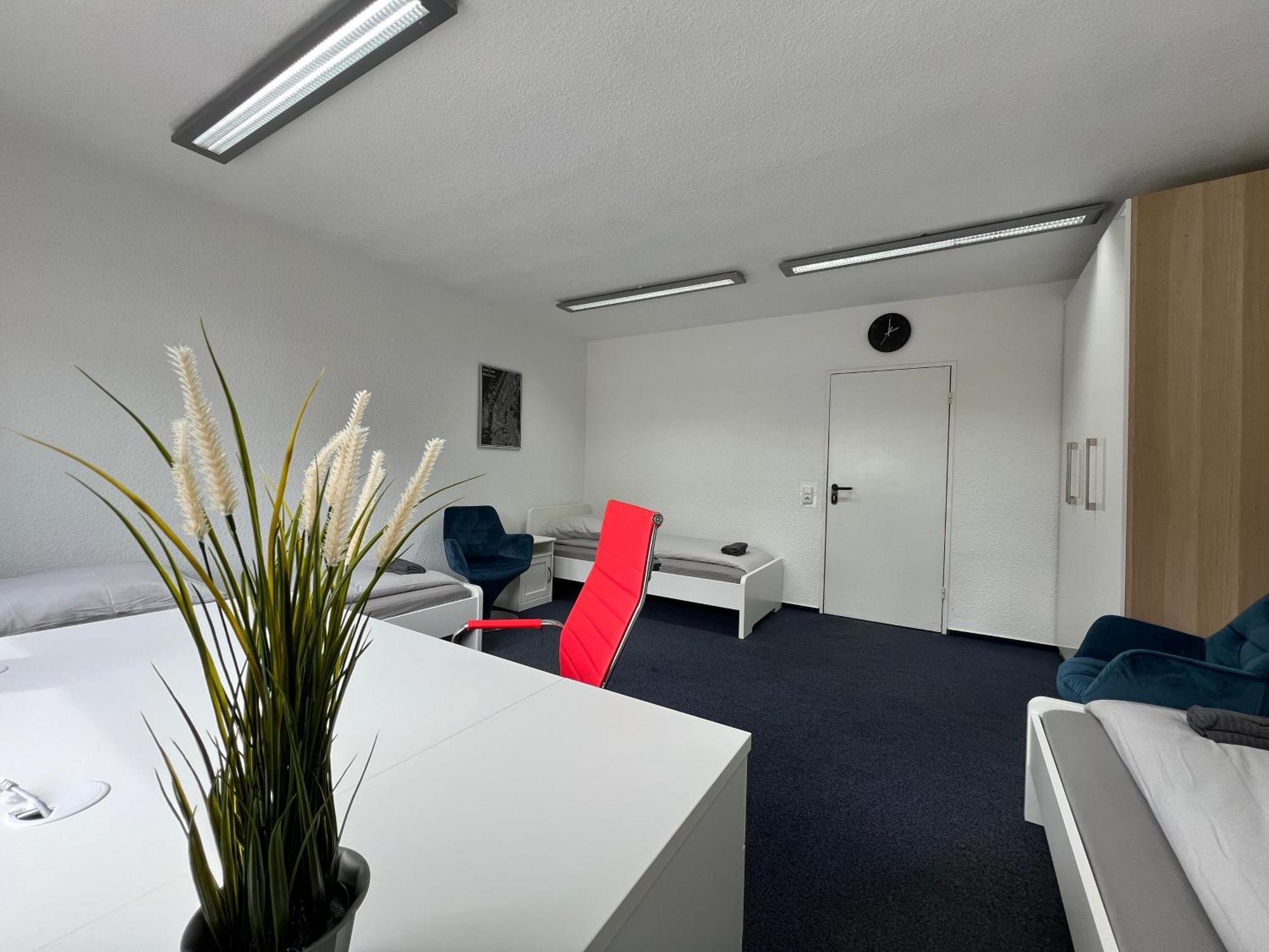 فندق Mieterlux Frankfurt Heusenstamm 46 المظهر الخارجي الصورة